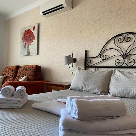 Benal Group Aparthotel