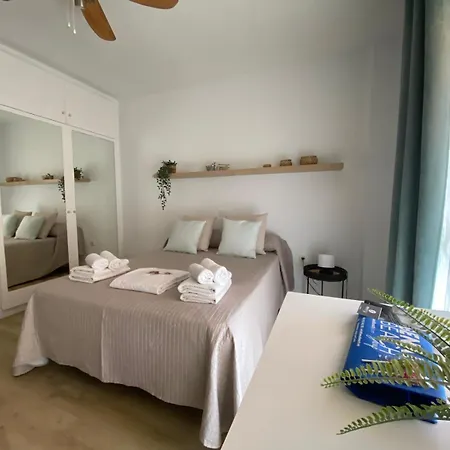 Aparthotel Benal Group 3*